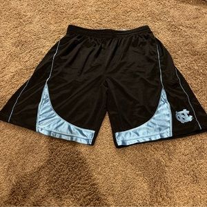 Champs Licensed UNC North Carolina Tar Heels Mens Basketball Shorts Size XL